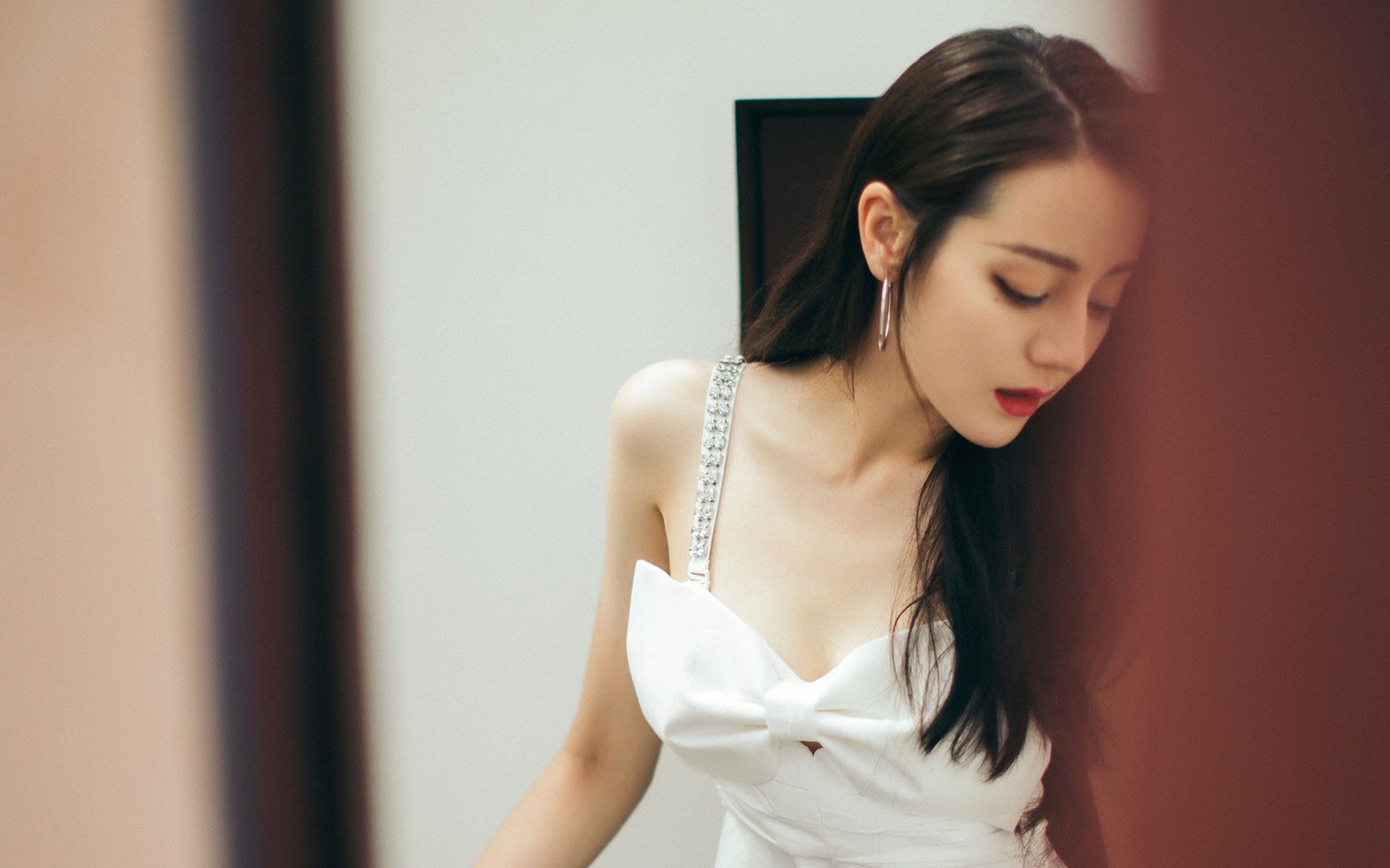 九游登录中心-银队防守强硬，成功限制对手得分，银持球防守精英