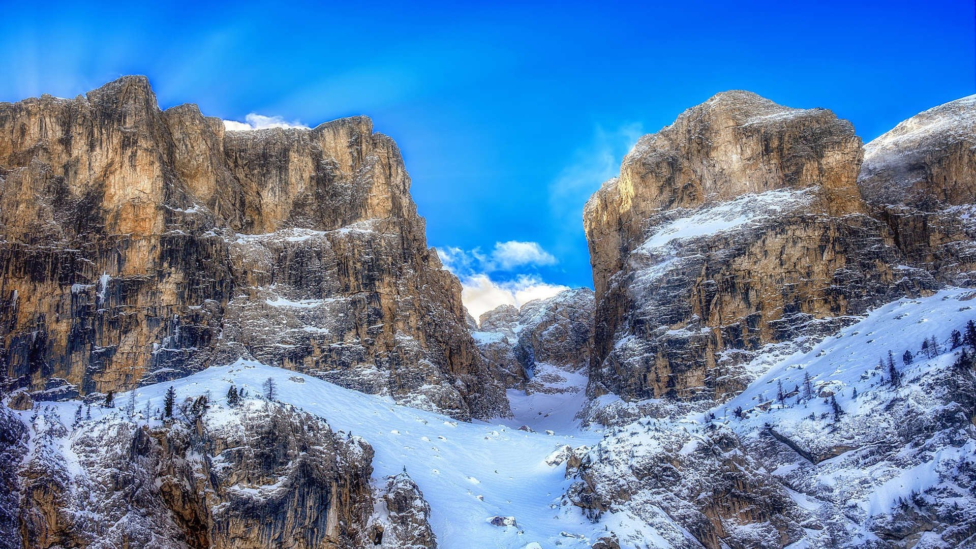 裁判判罚争议引发讨论,国际篮联回应透明化要求